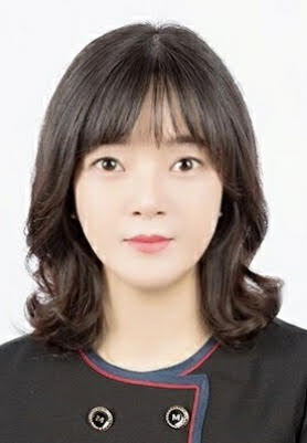 신애선 교수